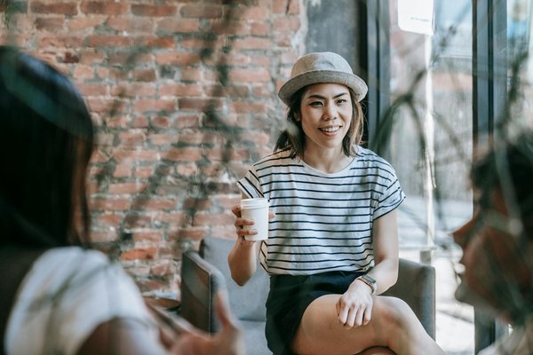 Quels sont les bienfaits de la sieste pour les femmes très actives?